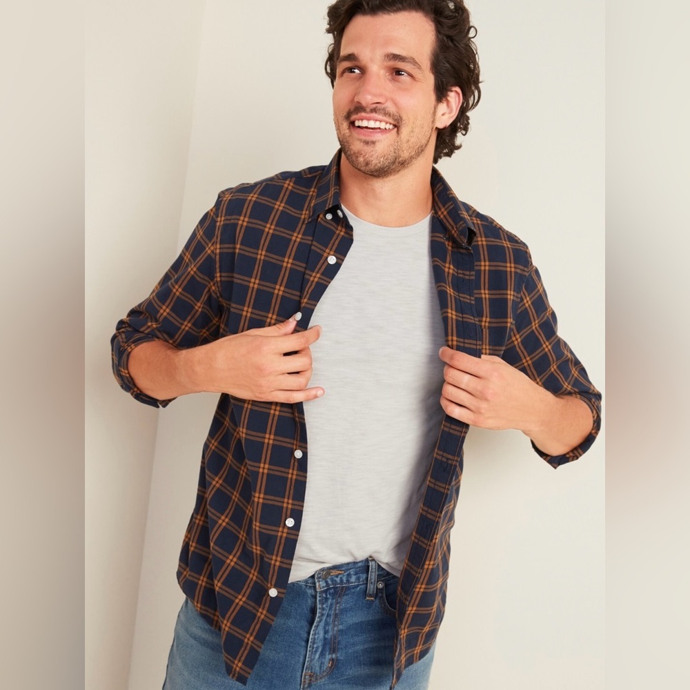 Old Navy Men's Navy and Orange Checkered Everyday Shirt Slim Fit- Medium